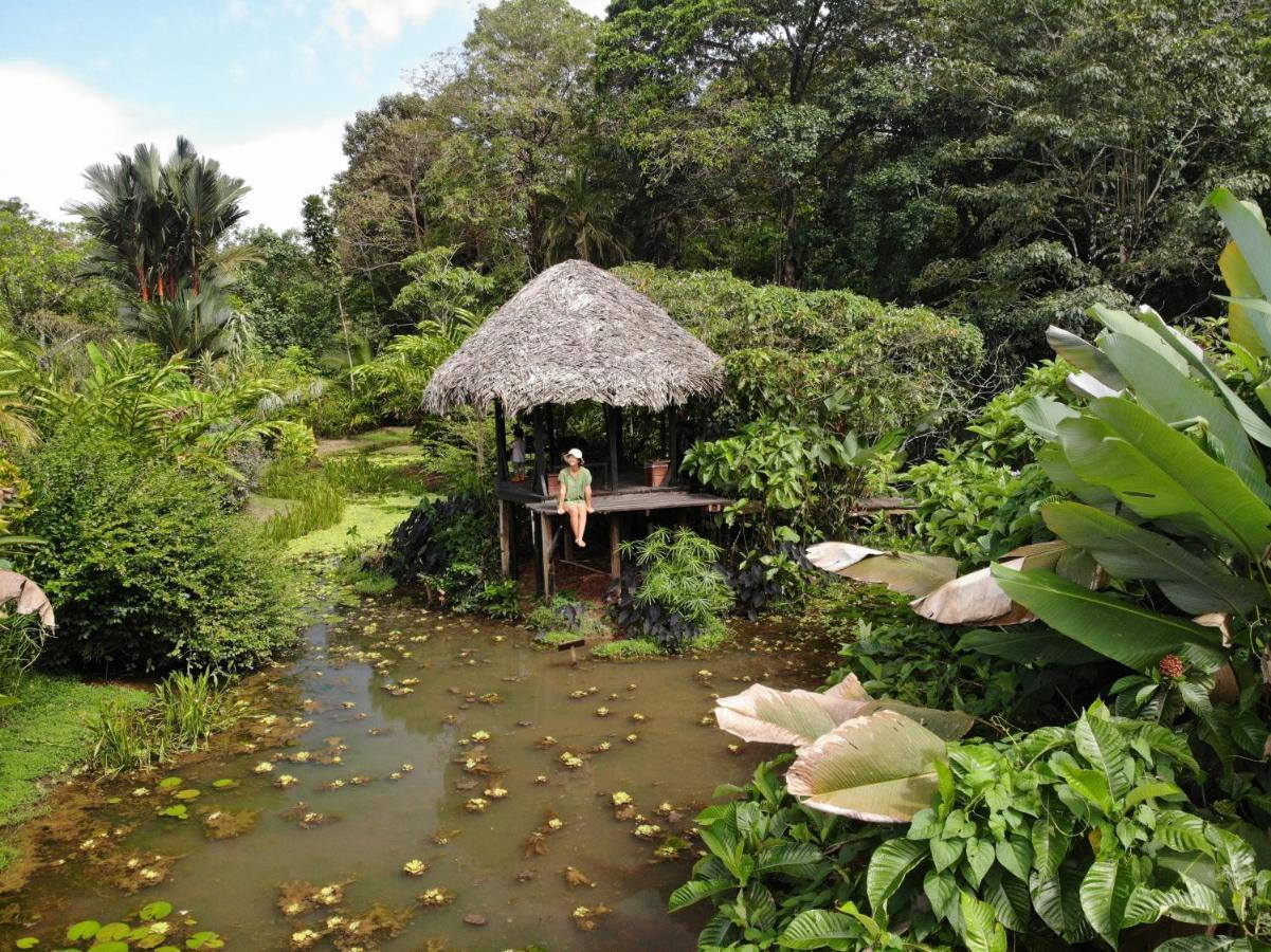 Eclypse De Mar Acqua Lodge บาสติเมนตอส ภายนอก รูปภาพ